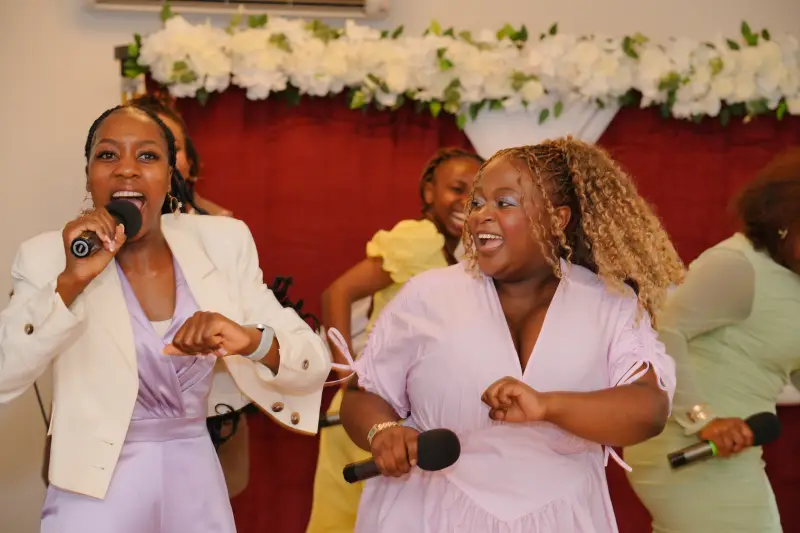 Praise & Worship, photo 6
